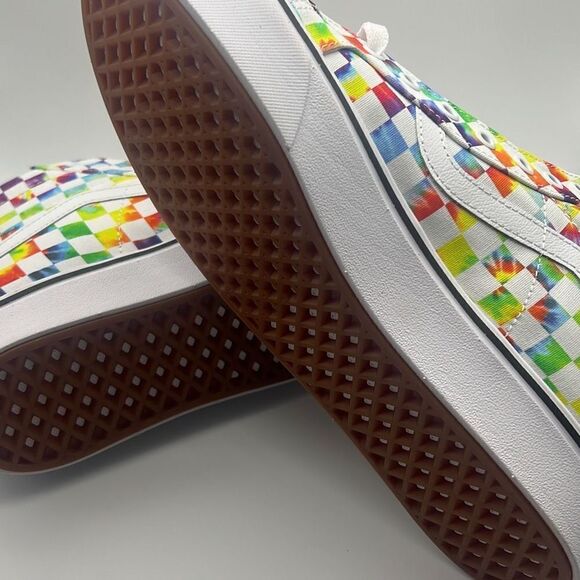 Vans comfycush SK8-hi shoes- NWT-men 11 - Picture 4 of 5